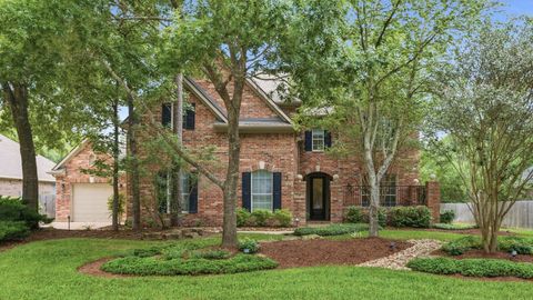 Photo of 39 E Green Pastures Circle, The Woodlands, TX 77382 (MLS # 43528235)