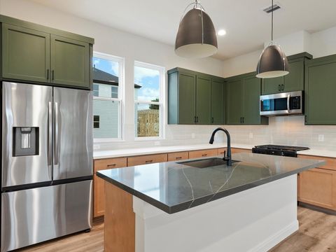 Photo of 4830 Pinemont Drive Dr, Houston, TX 77091 (MLS # 27657106)