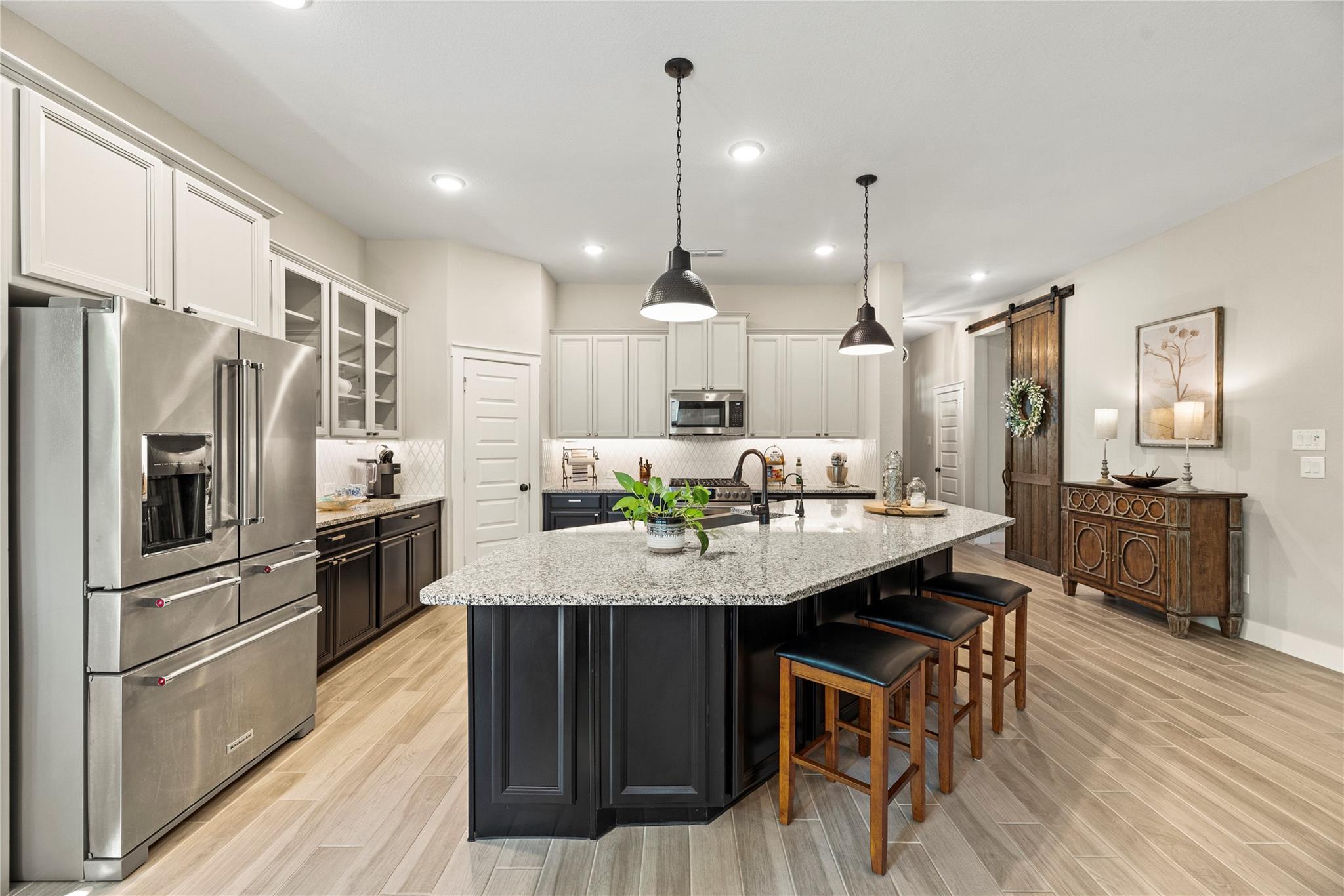 16102 Celebration Ln