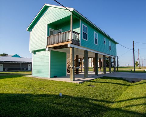 Photo of 116 19th Street, Dickinson, TX 77539 (MLS # 78109654)