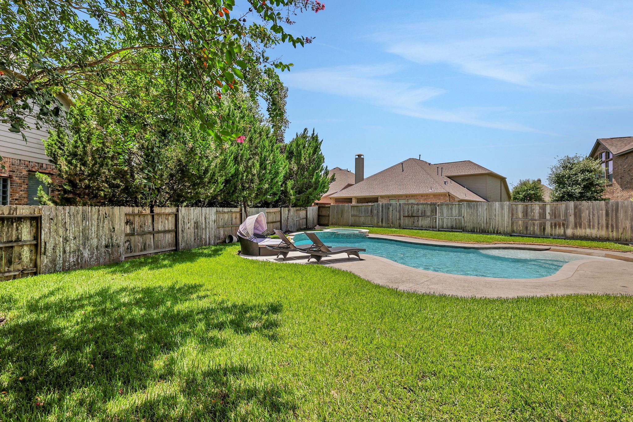 19111 Royal Cove Circle