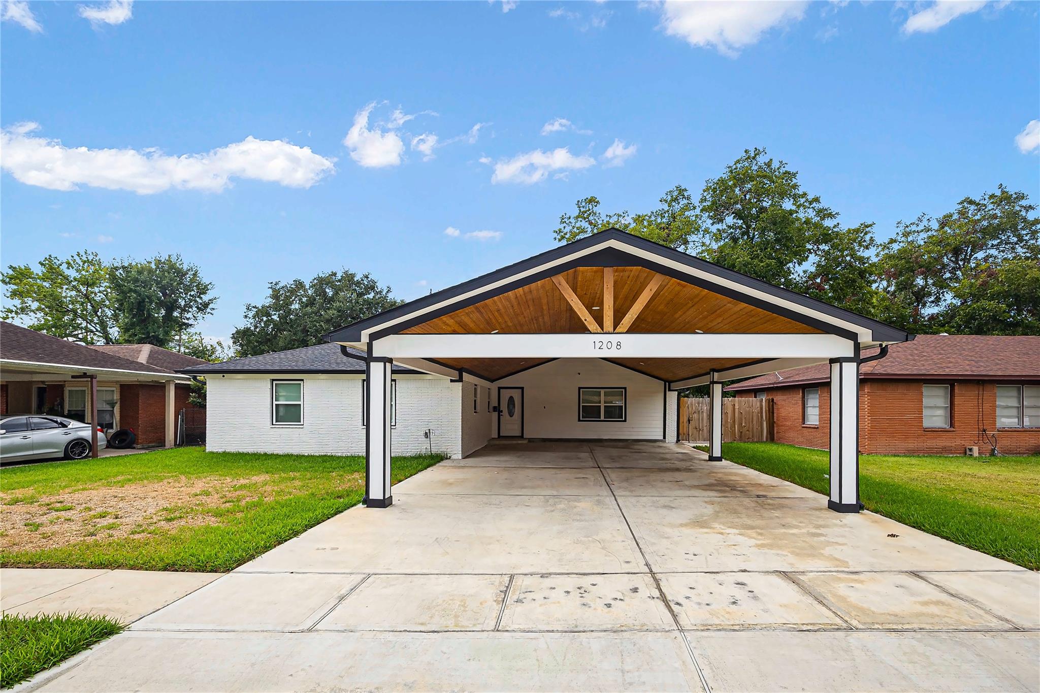 1208 Blackberry Drive