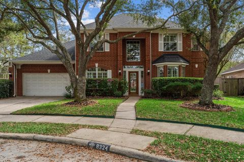 Homes For Sale - 8324 Emerald Meadow Lane<br/> Humble, TX 77396