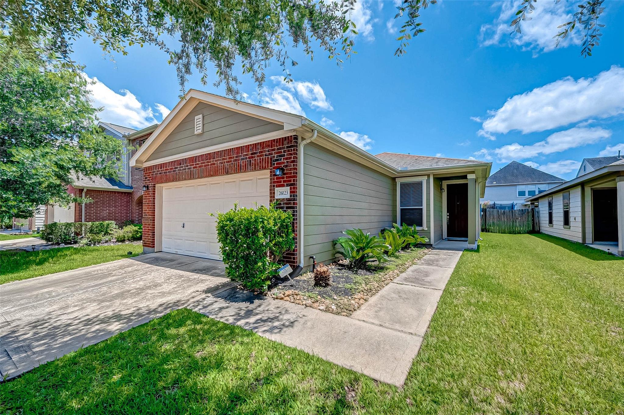 26123 Parkman Grove Drive