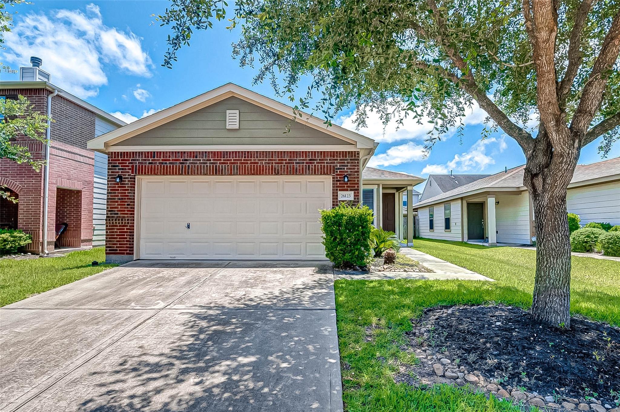 26123 Parkman Grove Drive