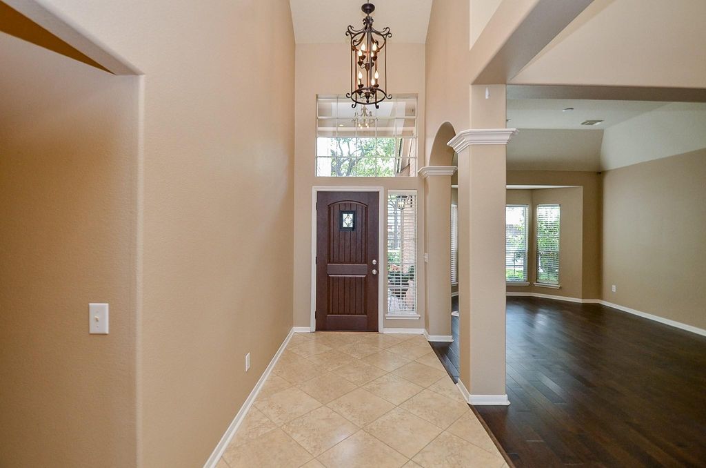 Photo of 1222 Ragsdale Lane, Katy, TX 77494 (MLS # 48240328)