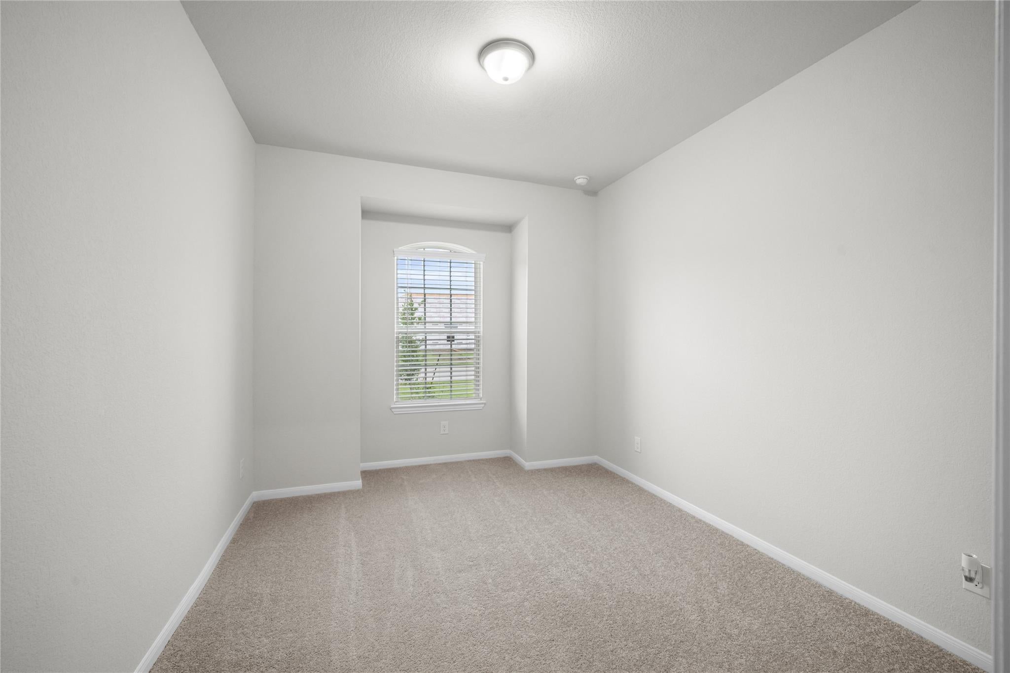8223 Rose Quartz Dr