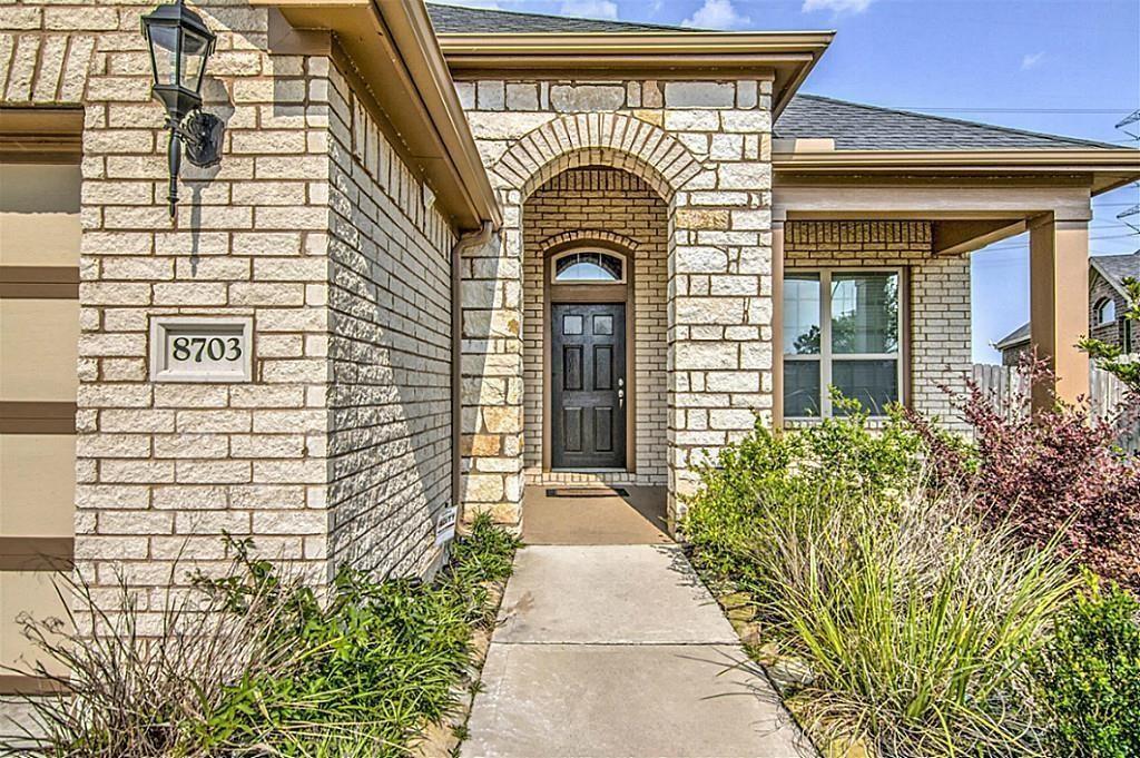 8703 Seguin Cove Lane