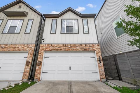 Photo of 2617 Live Oak Street, Houston, TX 77004 (MLS # 89503333)