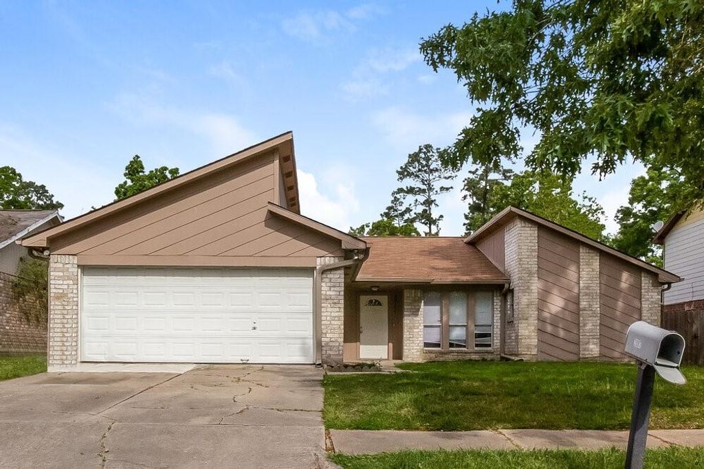 Photo of 20117 Dawn Mist Drive, Humble, TX 77346 (MLS # 82896716)