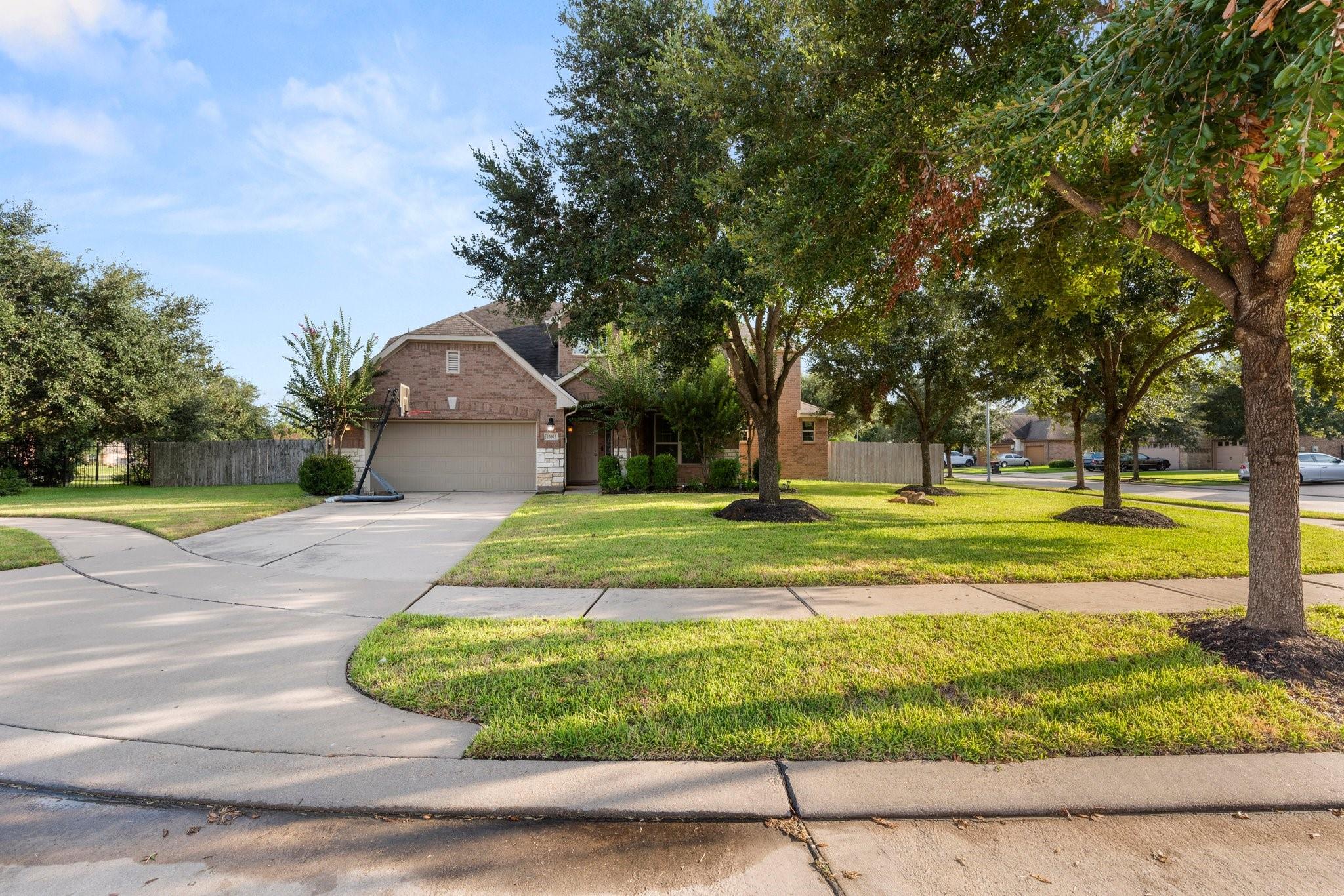 25915 Lockspur Court