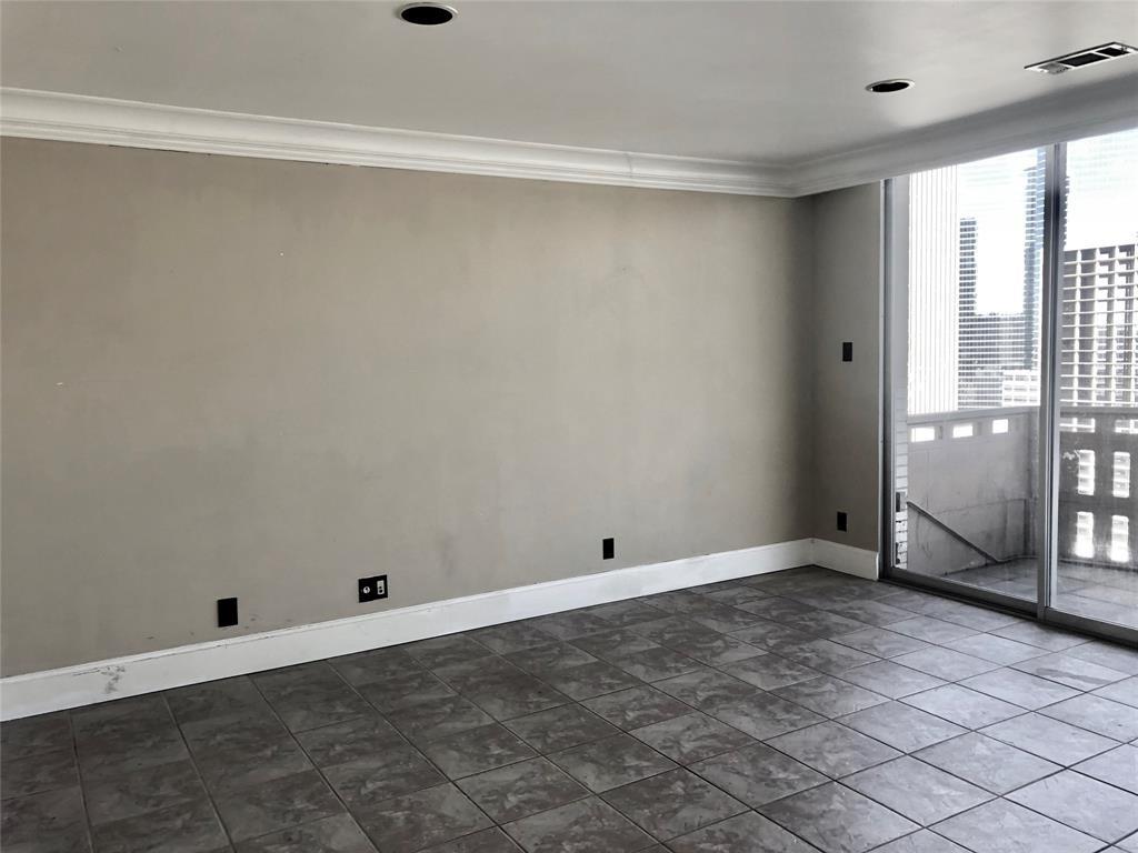 2016 Main Street 2111