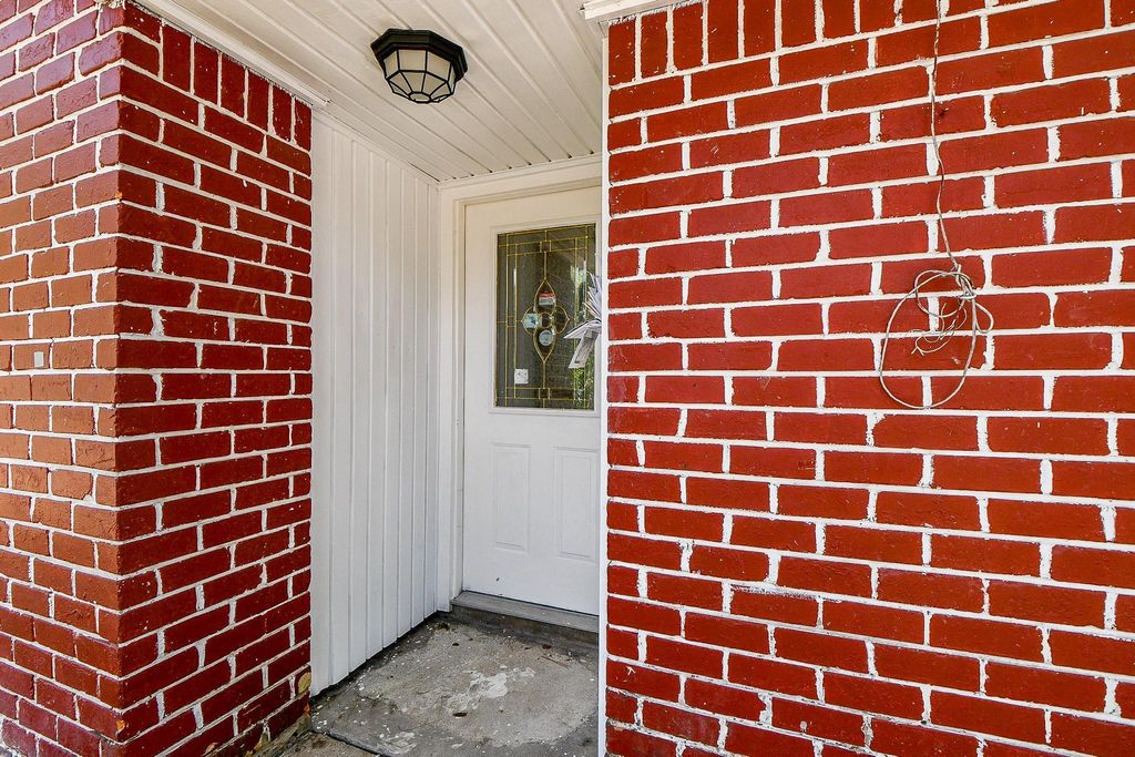 Photo of 5811 Greencraig Drive, Houston, TX 77035 (MLS # 50191224)