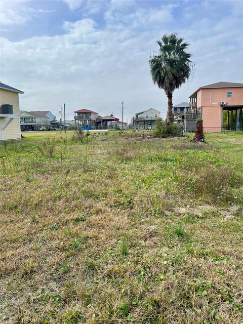 Vacant Land For Sale - 965 E Verdie Drive<br/> Galveston County, Crystal Beach, TX 77650