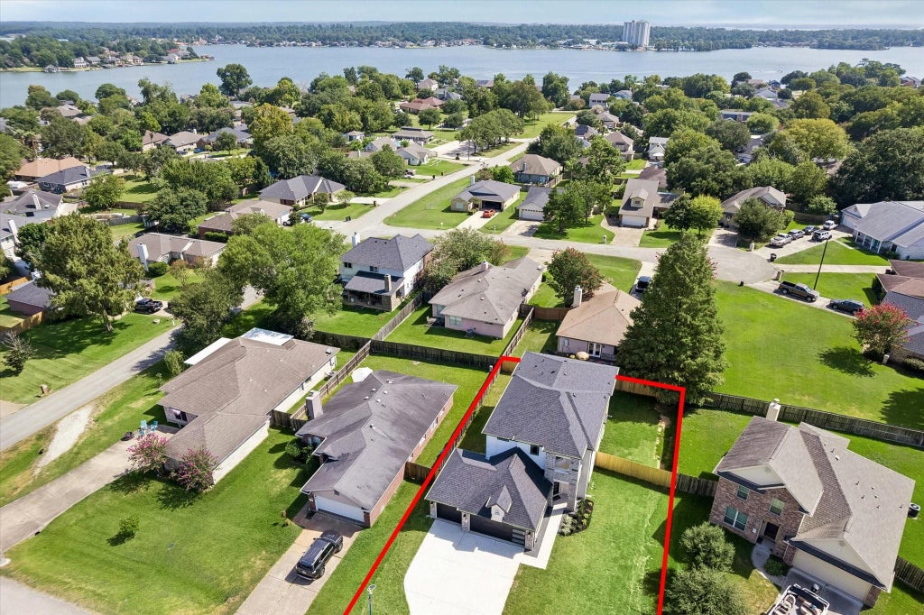 Photo of 10814 Windswept, Montgomery, TX 77356 (MLS # 34170591)