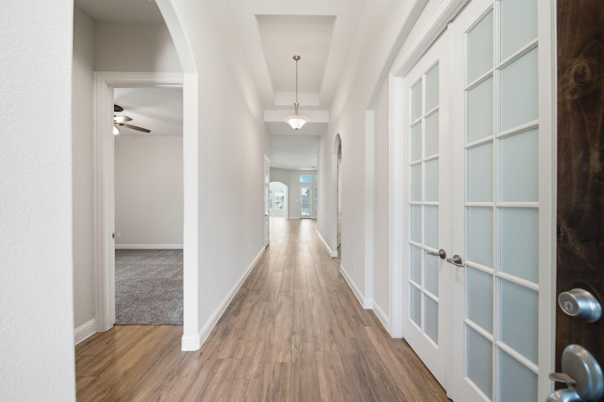 10243 S Goshawk Trail