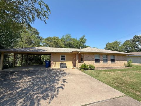 Photo of 508 Rals Drive, Onalaska, TX 77360 (MLS # 95838744)
