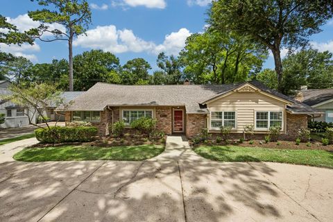 Photo of 1659 Imperial Crown Drive, Houston, TX 77043 (MLS # 31250049)