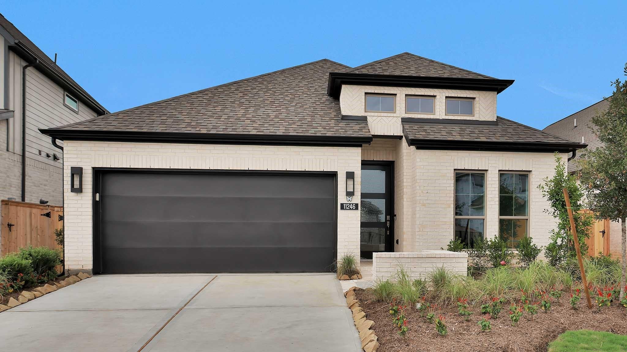 11246 White Crownbeard Drive
