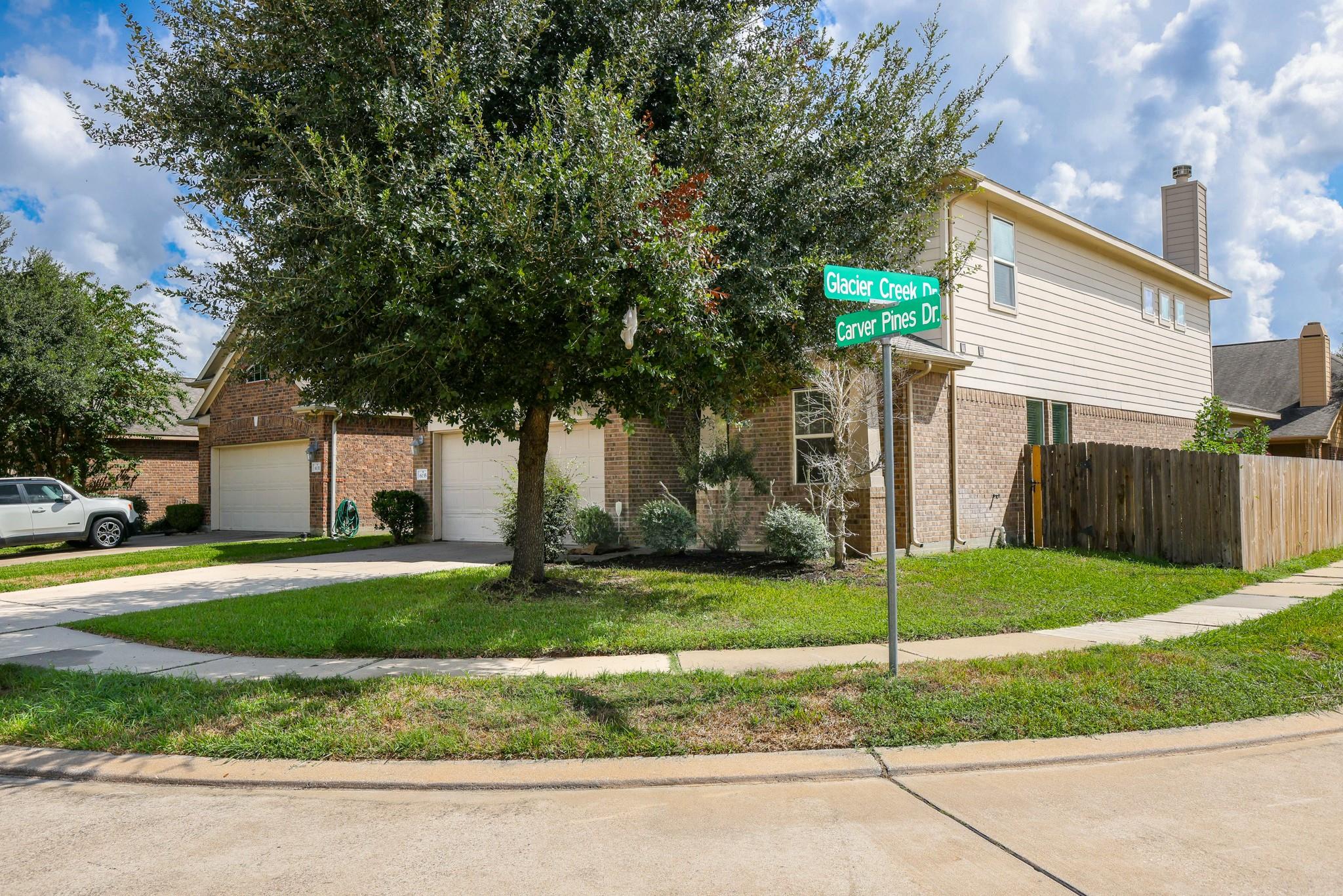 6135 Carver Pines Drive