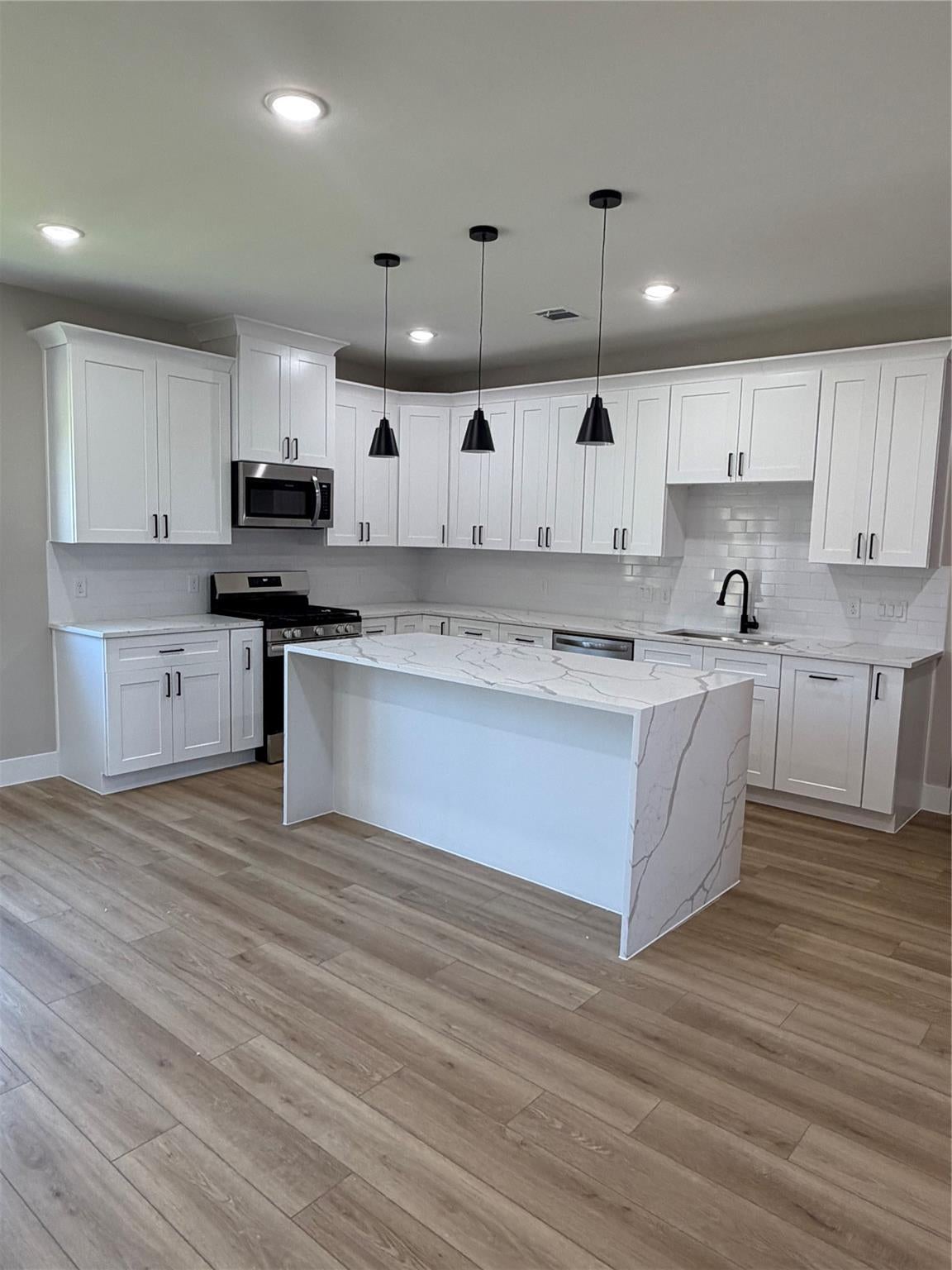 2619 Liguria Lane