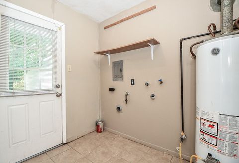 Tiny photo for 10910 Sagevale Lane, Houston, TX 77089 (MLS # 56689290)