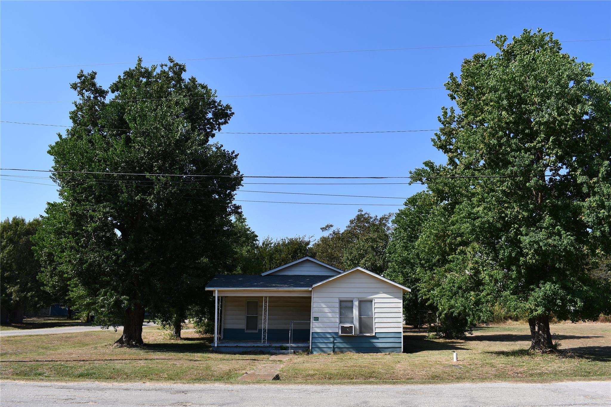 805 Caldwell Street