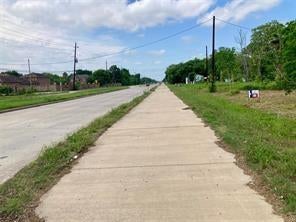 Photo of 4139 County Road 101, Pearland, TX 77588 (MLS # 85471639)