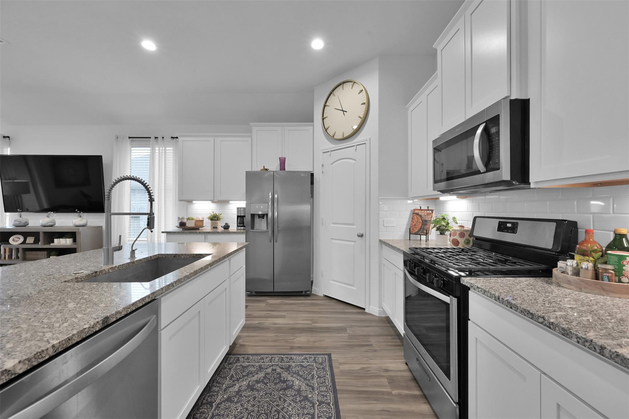 942 Youth Water Road