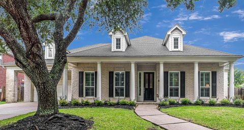 Photo of 24515 Alexander Crossing Lane, Katy, TX 77494 (MLS # 73153822)