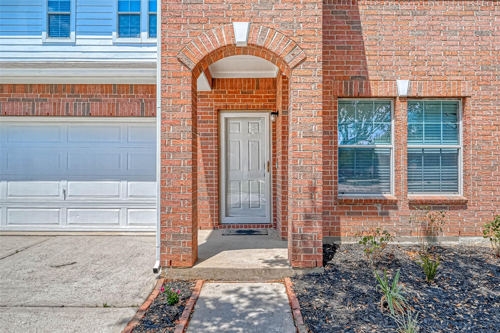 21602 Amesbury Meadow Lane