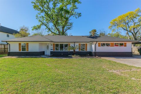 Photo of 9419 Campbell Road, Houston, TX 77080 (MLS # 17622534)
