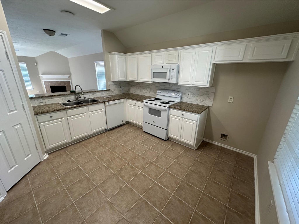 Photo of 7427 Telico Junction Lane, Humble, TX 77346 (MLS # 62600150)