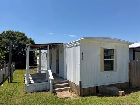 Photo of 8979 Gladewood Street, Willis, TX 77318 (MLS # 91339740)
