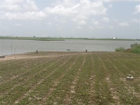 Photo of 4612 Warren Lot 4, Hitchcock, TX 77563 (MLS # 14855230)