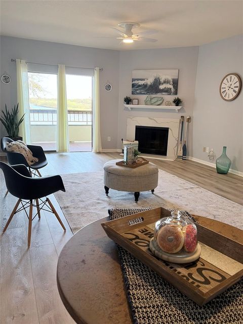 18809 Egret Bay Boulevard 104 Webster TX 77058