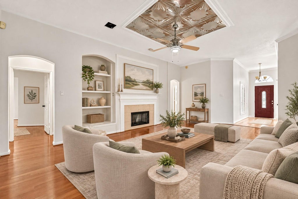 Photo of 12214 Aspen Lane, Stafford, TX 77477 (MLS # 22629008)