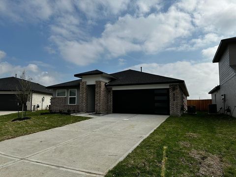 Photo of 7906 Brumbly Lane, Rosharon, TX 77583 (MLS # 72807265)