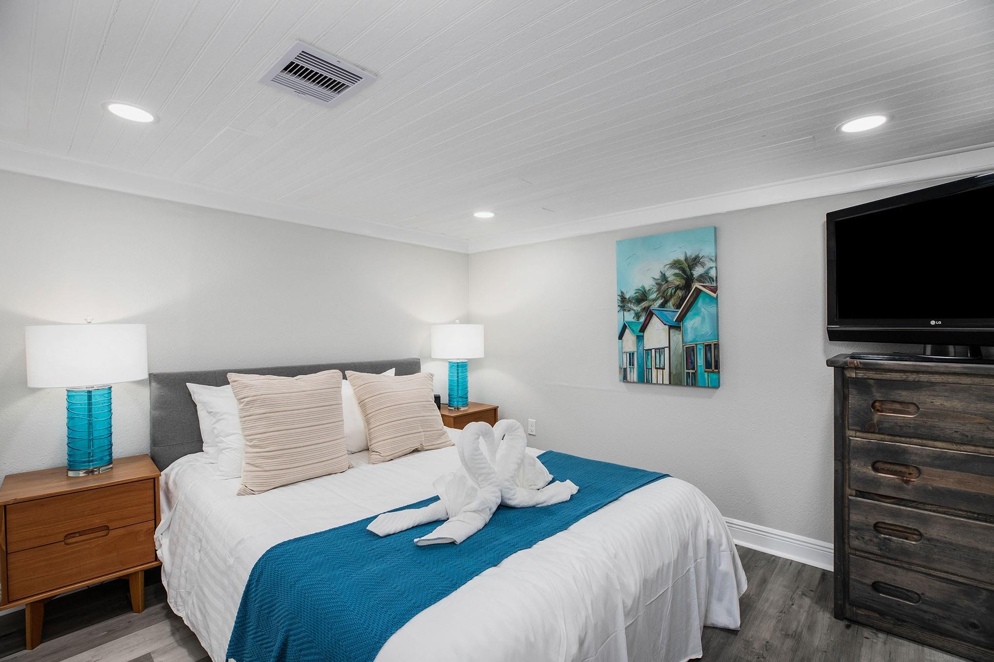 2118 Strand Street 212