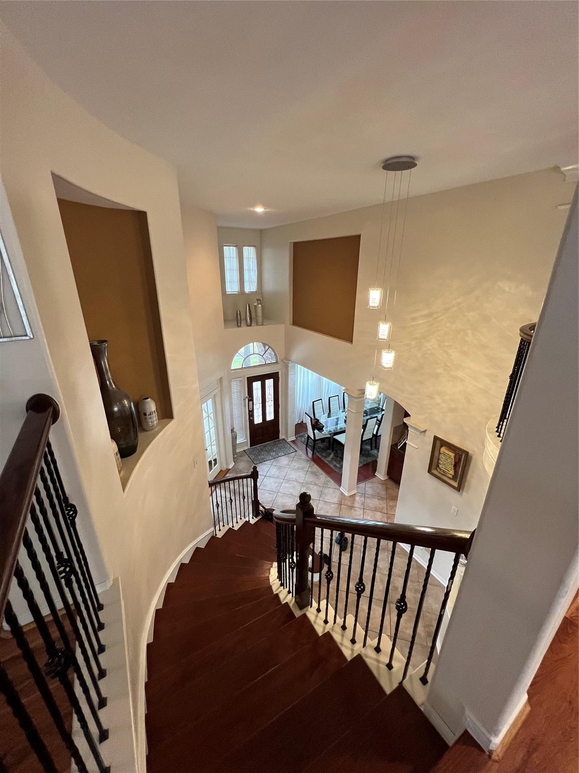 1202 Blue Leaf Drive