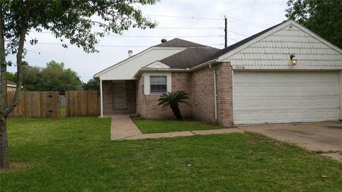 Photo of 13316 Firebrick Drive, Houston, TX 77041 (MLS # 80459435)