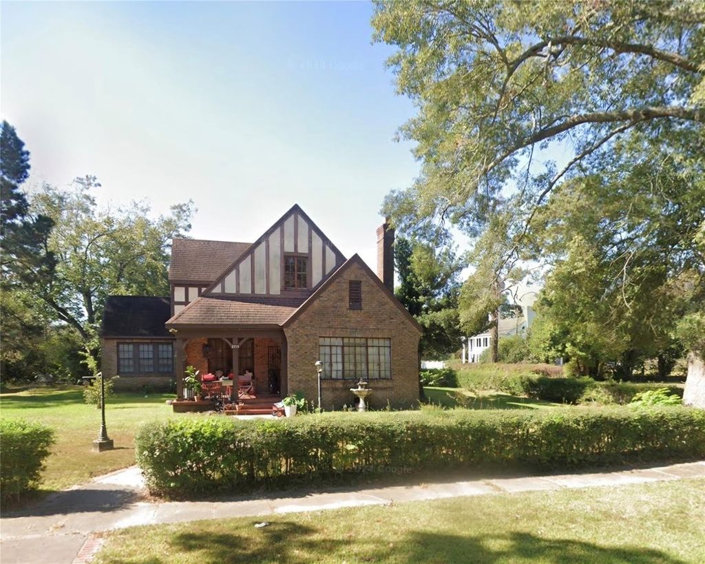 Photo of 2715 Evergreen Drive, Port Arthur, TX 77642 (MLS # 89152482)