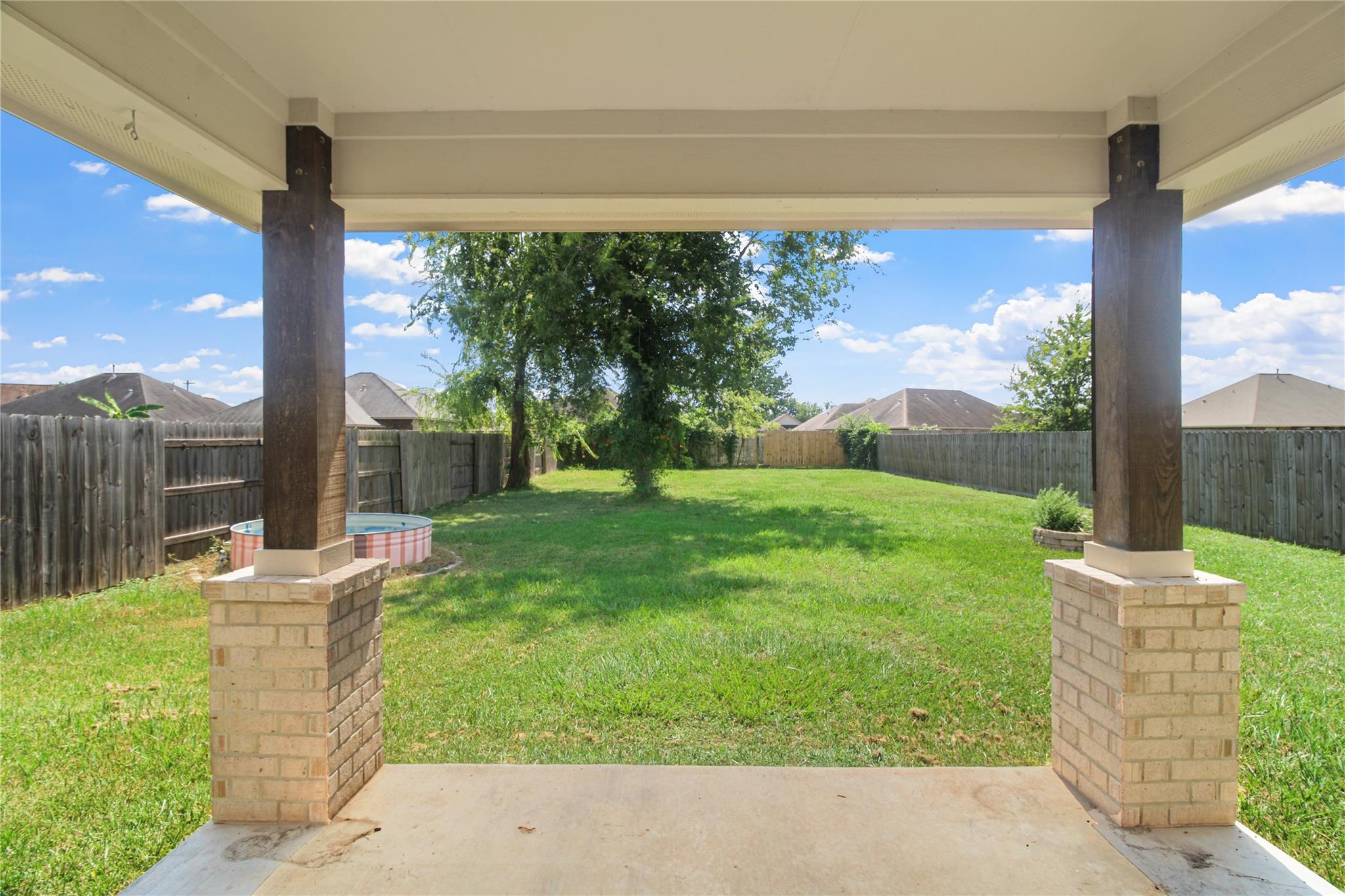1208 E Henderson Road