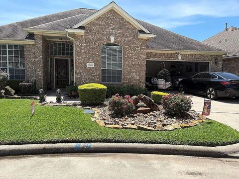 Photo of 17411 Palisander Court, Spring, TX 77388 (MLS # 60620578)