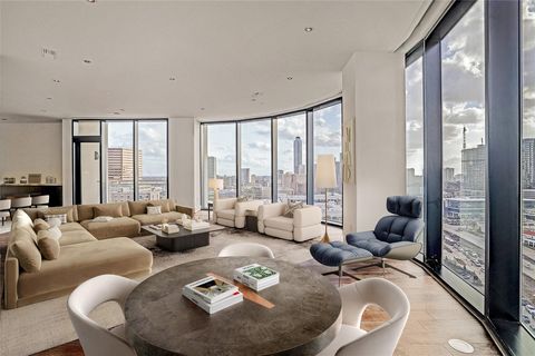 Photo of 1409 Post Oak Boulevard #1304, Houston, TX 77056 (MLS # 60392289)