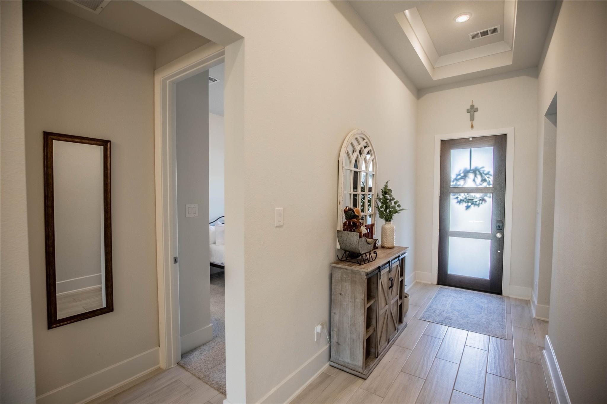 15138 Botanical Garden Drive