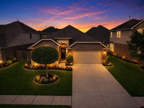 Photo of 13806 Kodiak Brown Bear Street, Crosby, TX 77532 (MLS # 69652849)