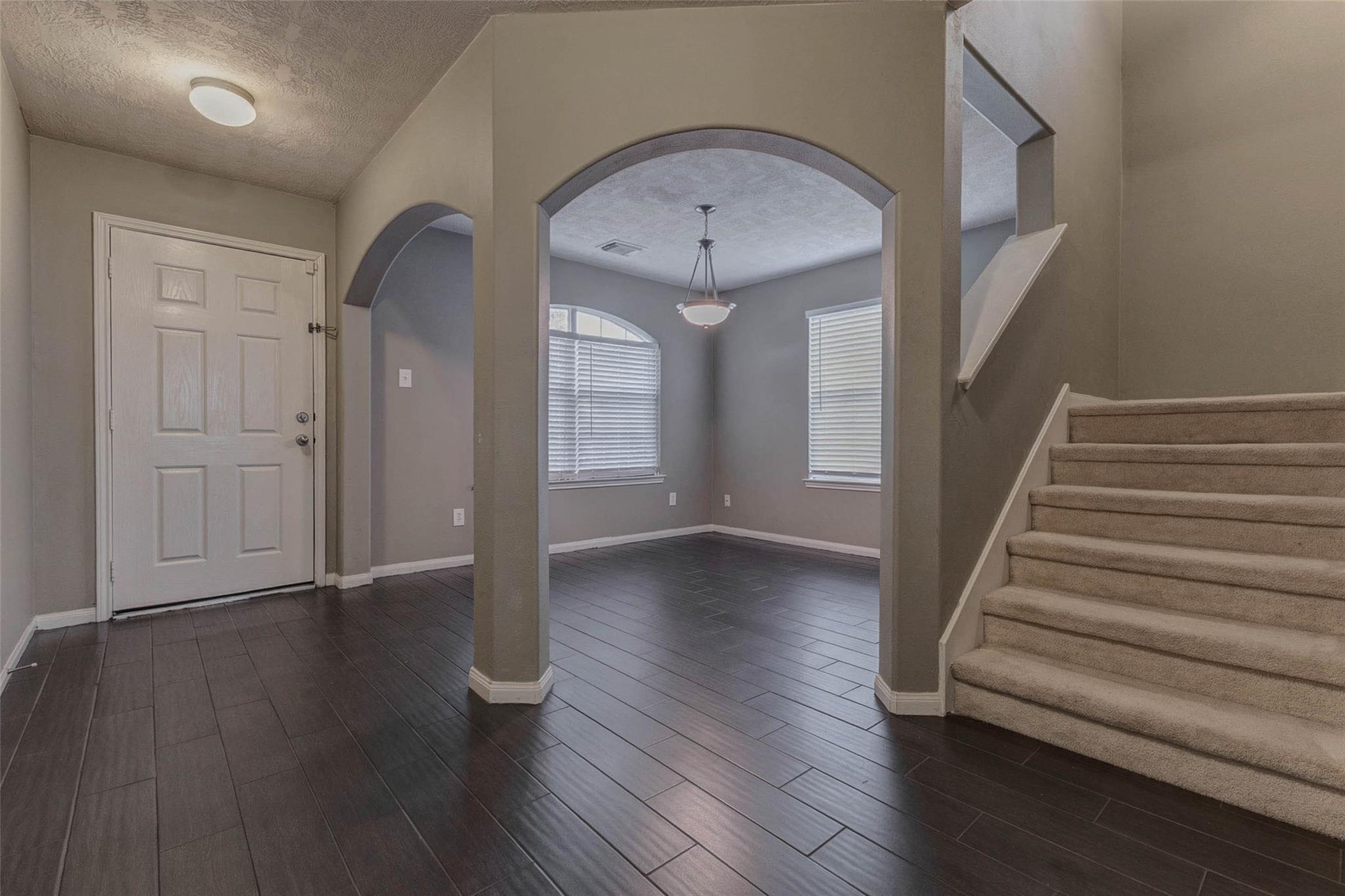 21510 Donata Cir
