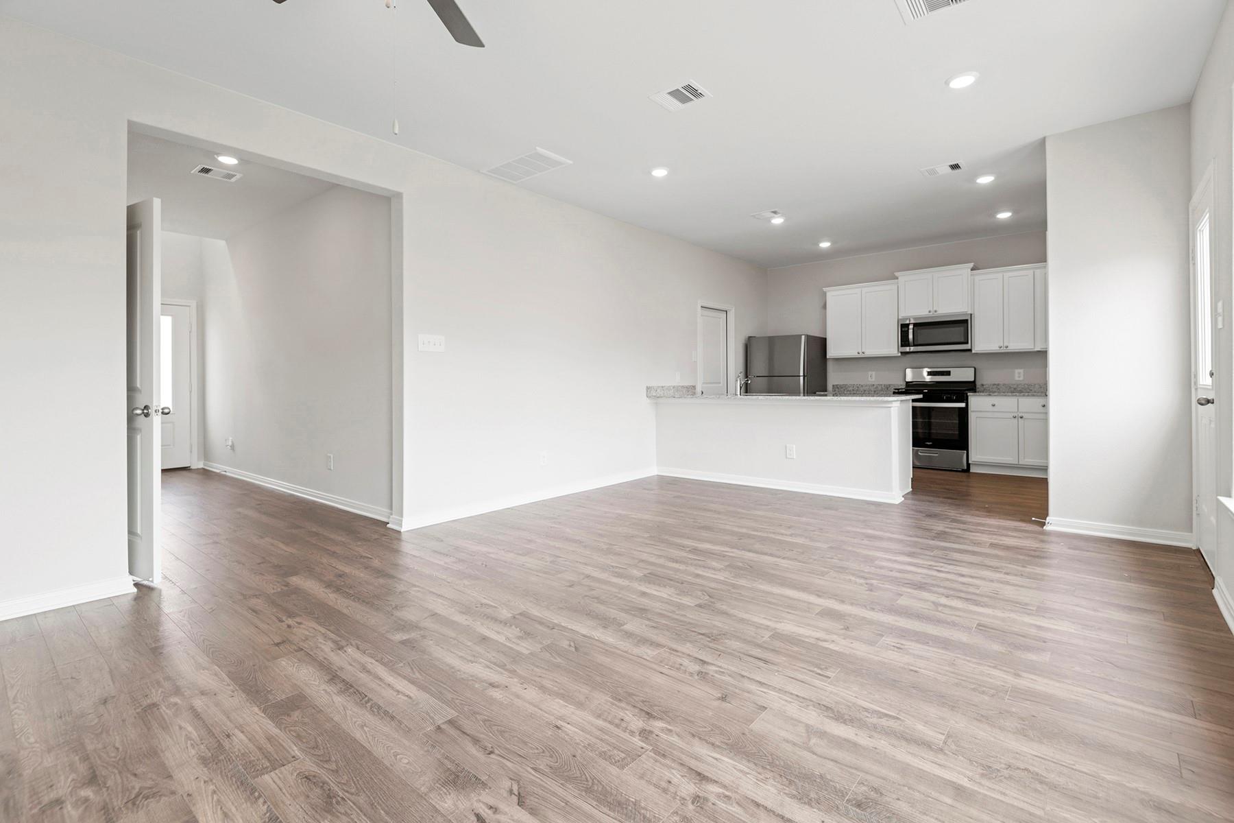 23107 Glory Orchid Drive