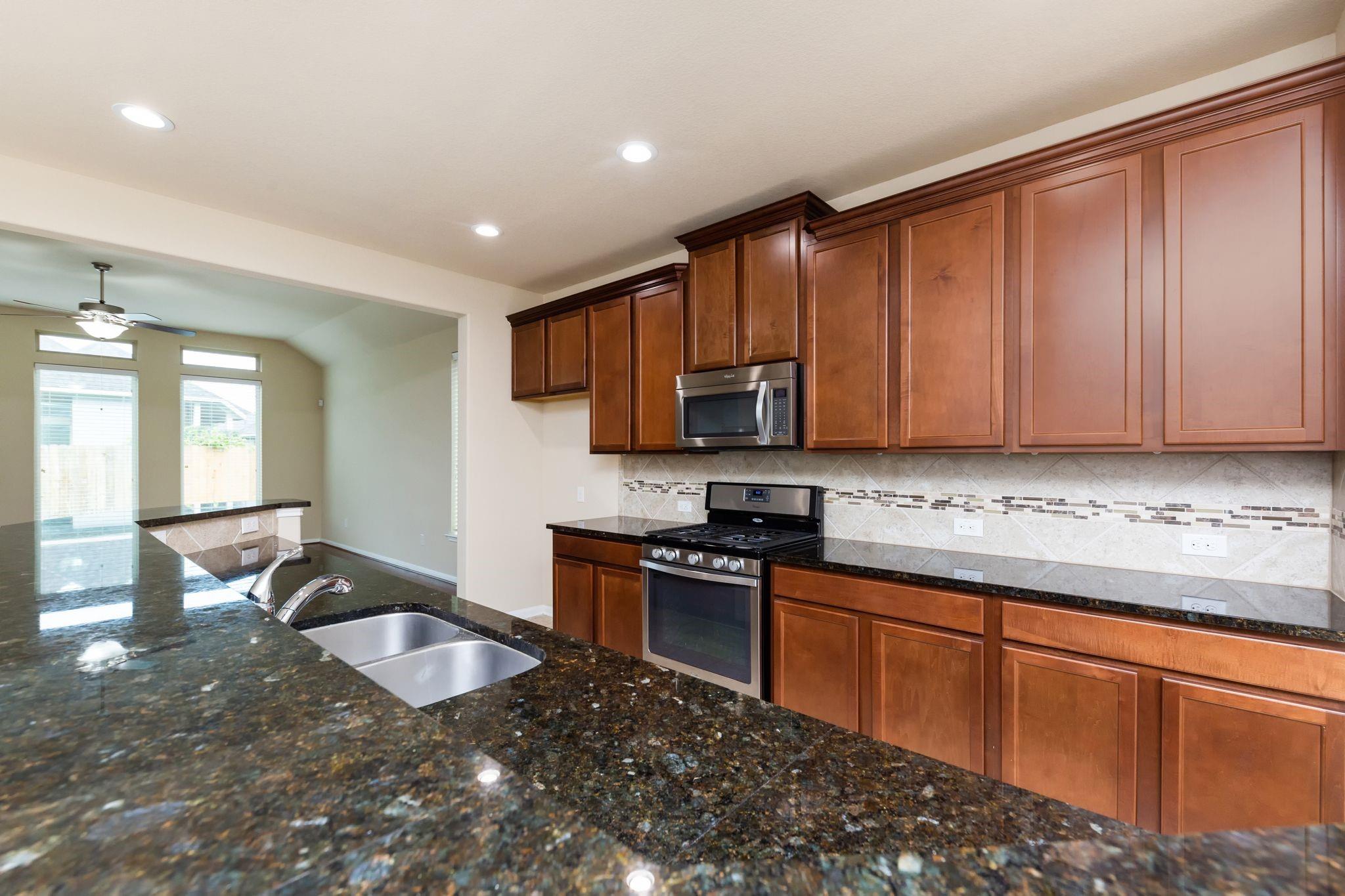407 Iris Rose Ct